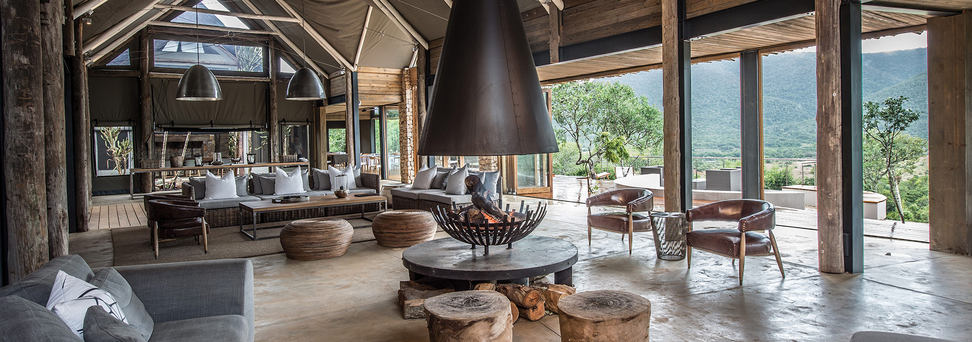 Settlers Drift safari lodge lounge