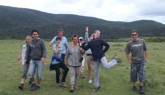 Kariega_conservation_volunteers_hike2.jpg