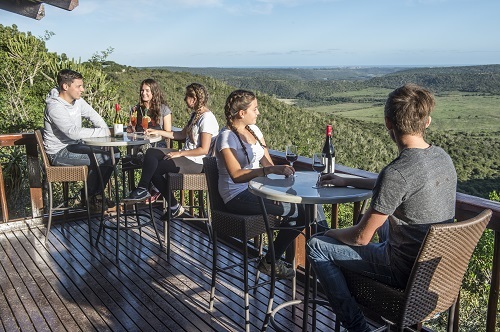 Kariega Main Lodge Lunch with A View