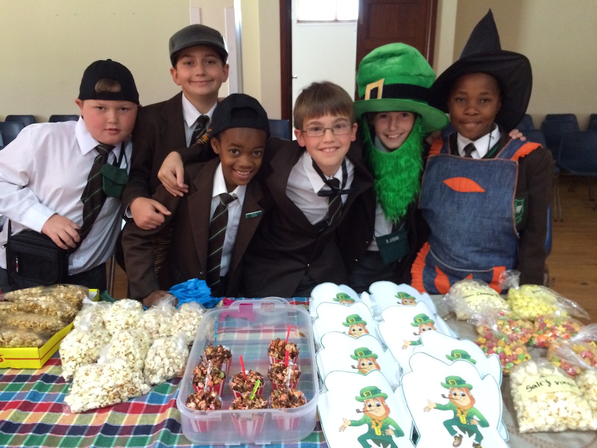 Clarendon Primary's popcorn parade aids rhino conservation