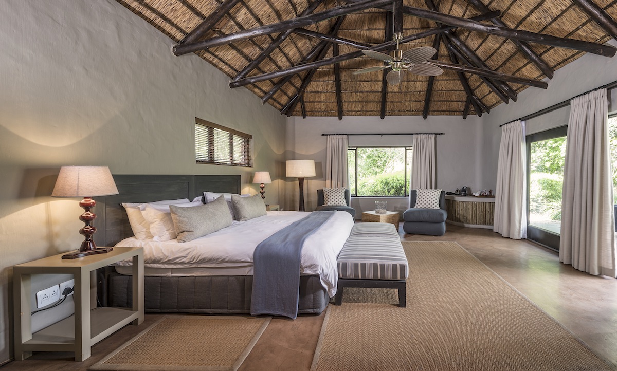 Kariega River Lodge suite