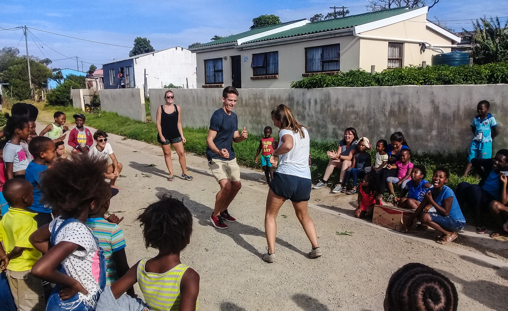 Kariega January Volunteers Dancing