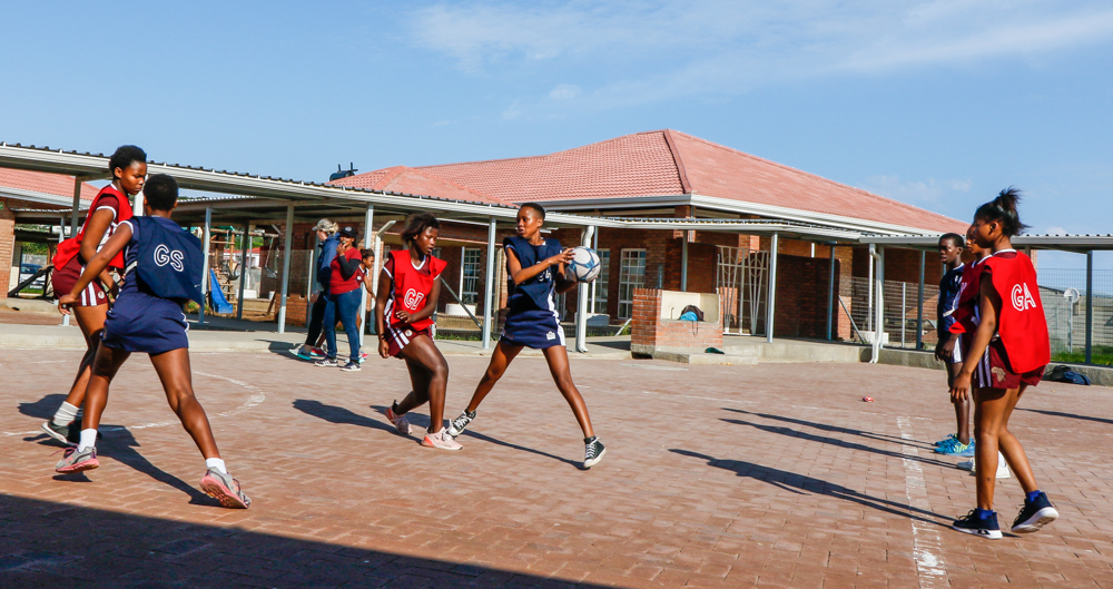 Netball Players in Sponsored Kit