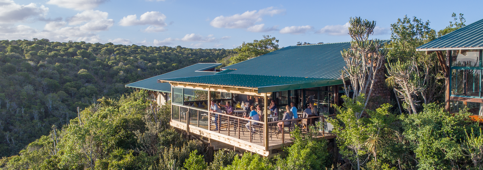 Kariega Main Lodge.png