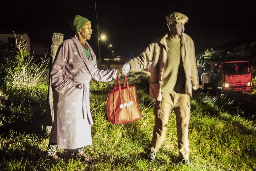 kariega-food-relief-parcel handout.JPG