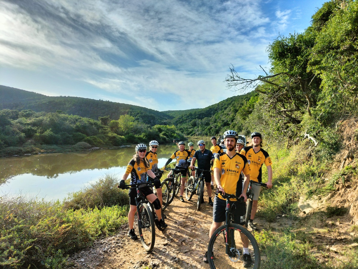 FTRA cycling by the Bushmans River at Kariega