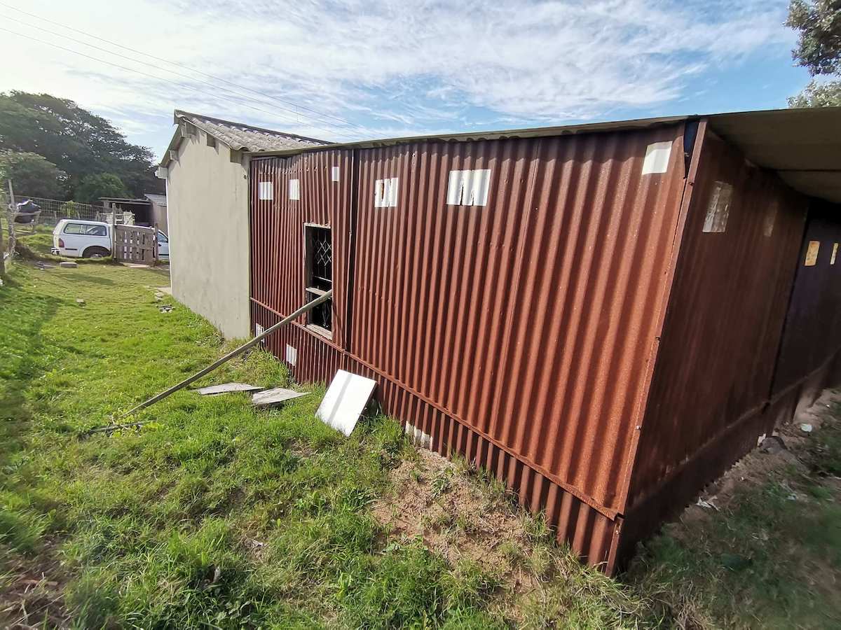 The makeshift extension at the Rainbow Day Care before the renovation