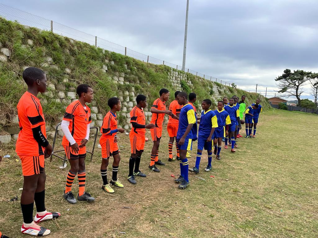 Kariega Foundation  youth displaying keen sportsmanship