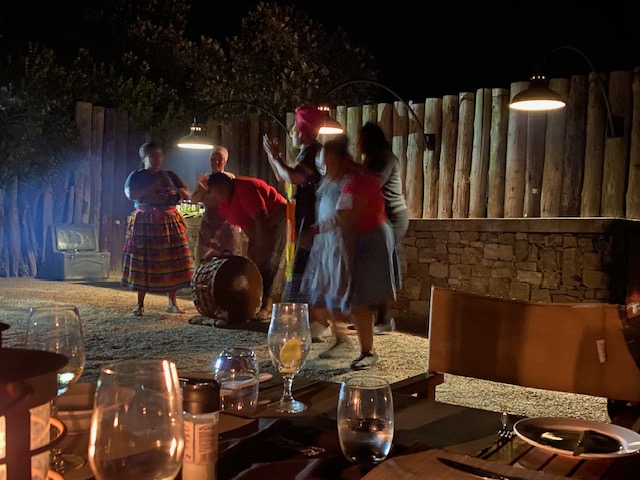 Ukhozi Lodge Boma Night