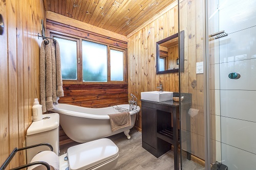 Kariega Main Lodge Bathroom Kariega Main Lodge Bathroom