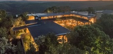 UKHOZI LODGE UKHOZI LODGE